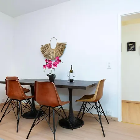 Kaya Ruby * زيورخ